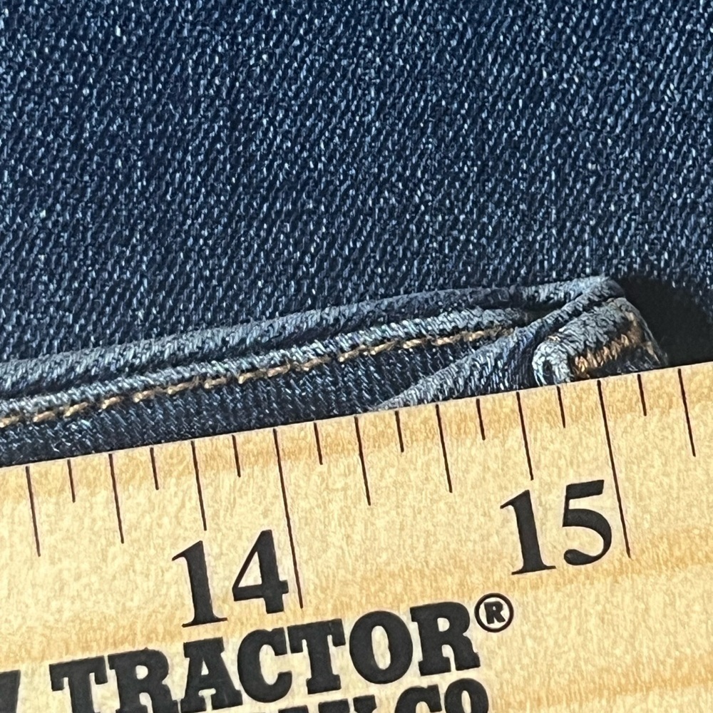 WOMENS EXPRESS MID RISE ULTRA HYPER STRETCH SZ 12/14/16 JEANS LG/SHORT NWT - Picture 10 of 14